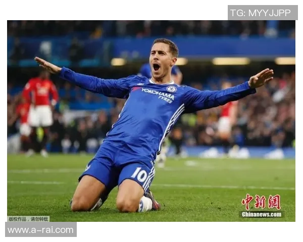 当今足坛仍在奋战的足球明星们的传奇故事与成就回顾