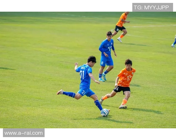 足球明星瞬间定格与精彩瞬间的完美结合让我们一起感受他们的魅力与激情 足球明星瞬间定格与精彩瞬间的完美结合让我们一起感受他们的魅力与激情